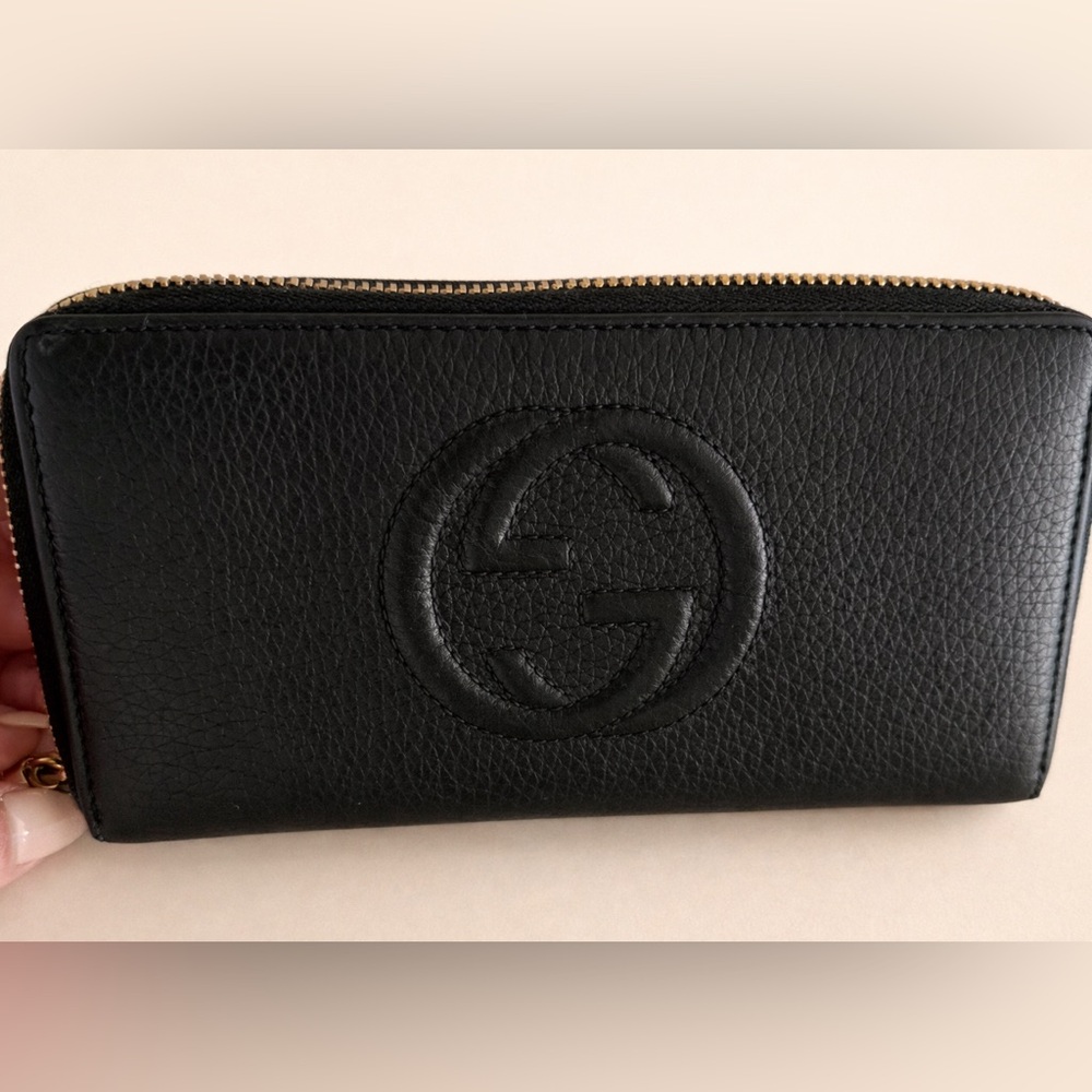 Gucci SoHo Zip Around Wallet – Black Pebbled Leather - Picture 3 of 6